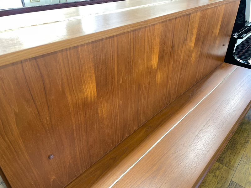 YAMAHA　ヤマハ　W103 名古屋のピアノ専門店　親和楽器