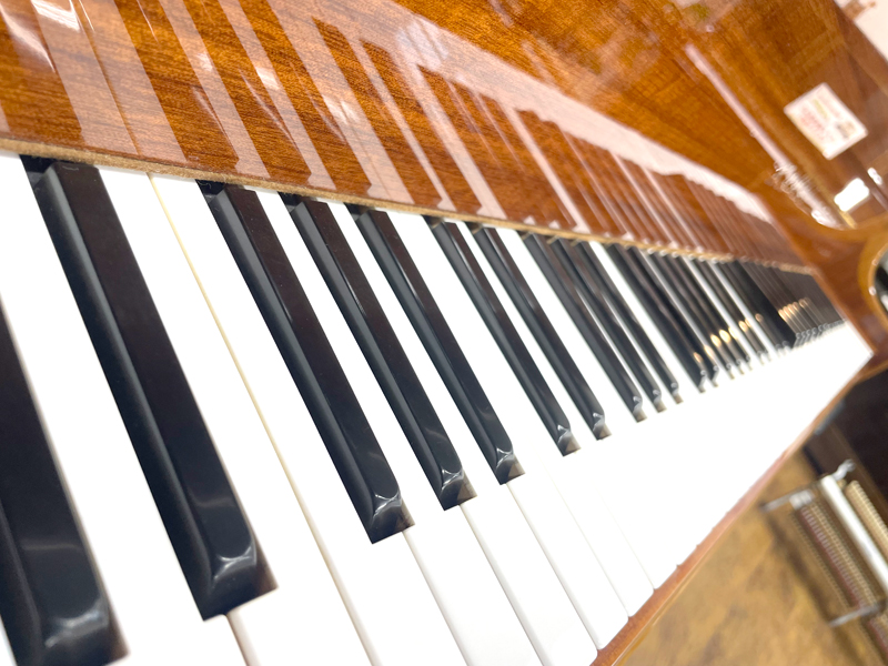 KAWAI　カワイ　KL704 名古屋のピアノ専門店　親和楽器
