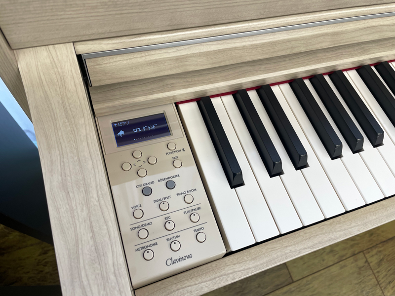 中古　YAMAAH　ヤマハ　CLP-745　　名古屋のピアノ専門店　親和楽器