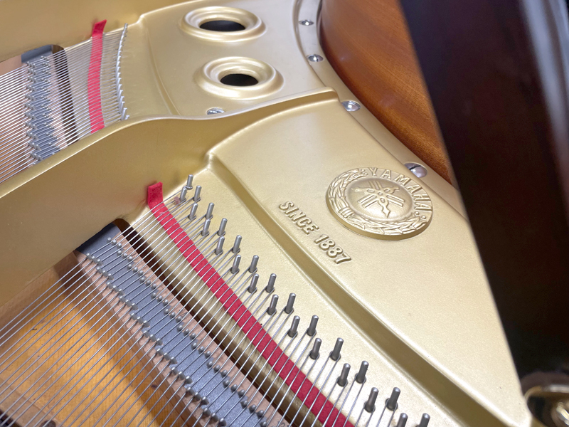 YAMAHA　ヤマハ　G3A　アンティークウォルナット木目調仕上　名古屋のピアノ専門店　親和楽器